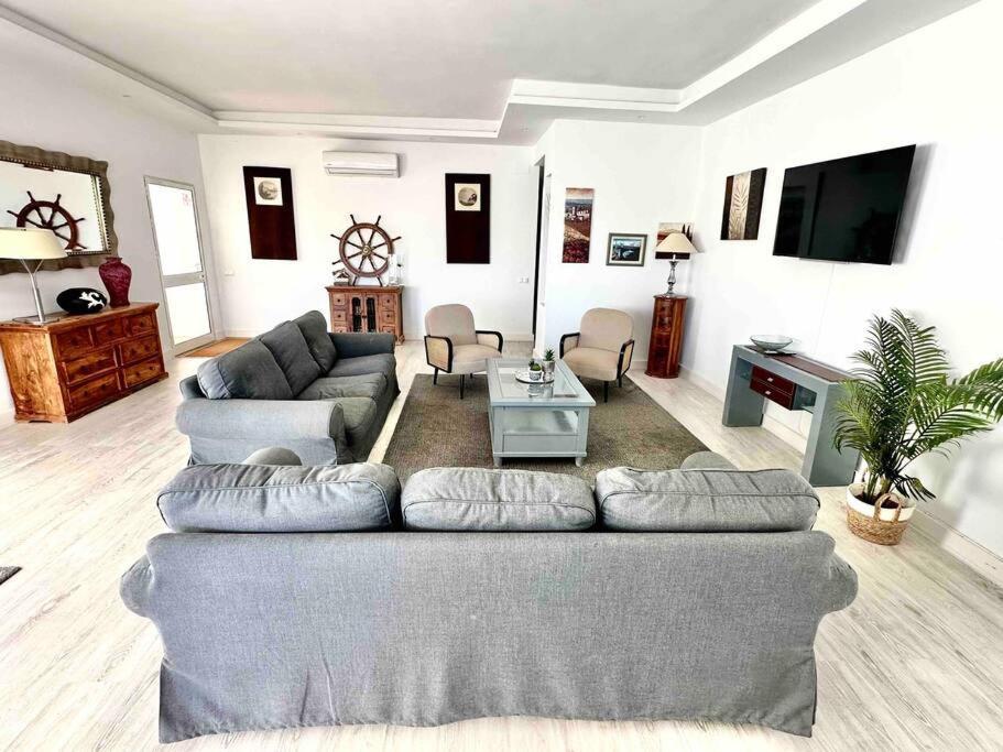 Villa Capitano -Seaviews -4 Bedrooms - La Cala La Cala De Mijas Kültér fotó